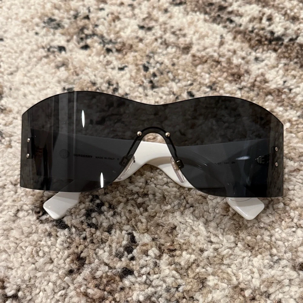 NEW Burberry Shield Sunglasses